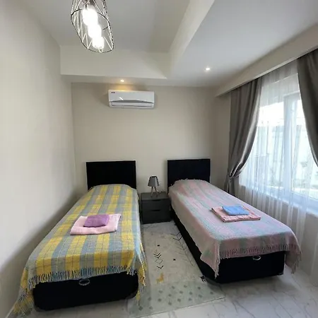 новые уютные в Emerald Paradise Appartement *