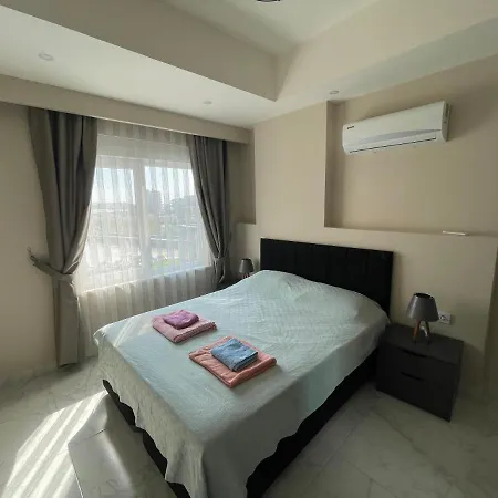 новые уютные в Emerald Paradise Appartement